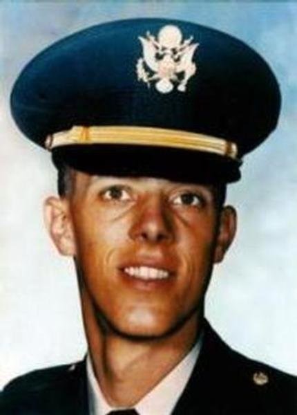Photo of First Lieutenant Paul Gerald Magers